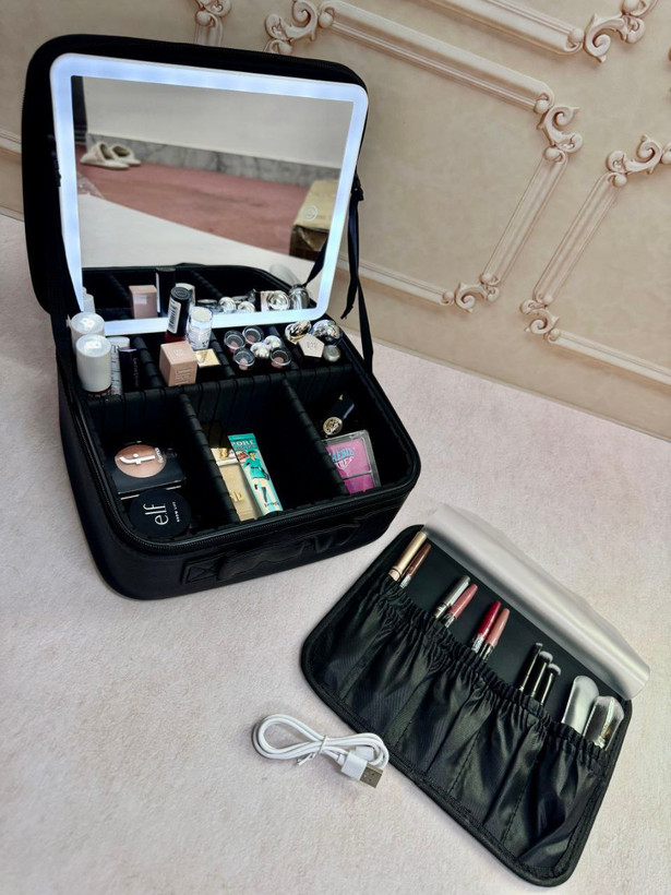 کیف ارایشی وارداتی چراغ دار